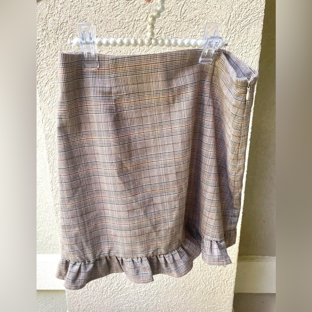 cupcakes & cashmere Plaid Ruffle-Hem Mini Skirt